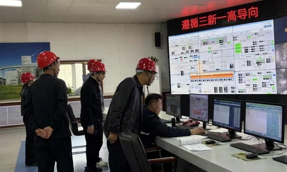 矿冶工程学院组织青年教师赴白银集团铜业公司参观学习